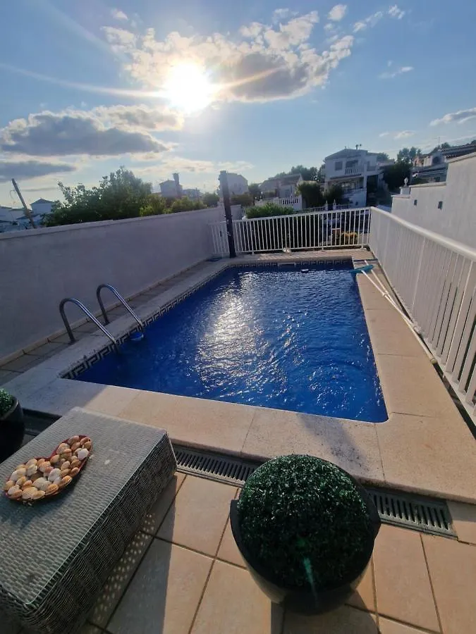 Arning Apartment Empuriabrava